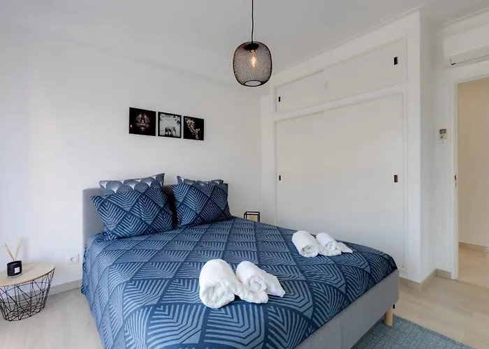 Rocha E Vau 2 * Portimão